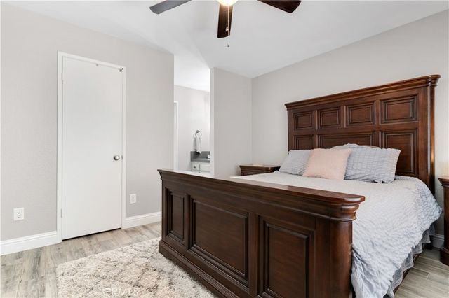 3927 Park View, Bakersfield, CA 93311
