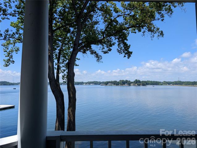 350 Northwest Drive, Davidson, NC 28036