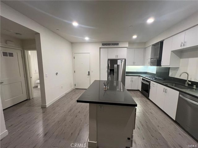 1402 N Nolita, Irvine, CA 92612