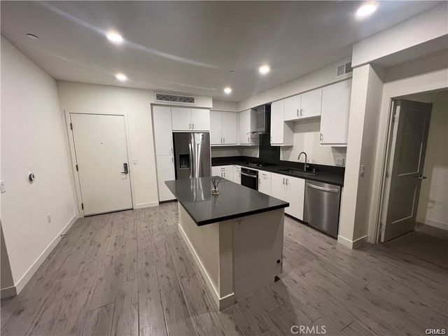 1402 N Nolita, Irvine, CA 92612