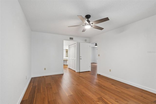 11800 PARK BLVD 401, Seminole, FL 33772