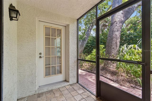 11800 PARK BLVD 401, Seminole, FL 33772