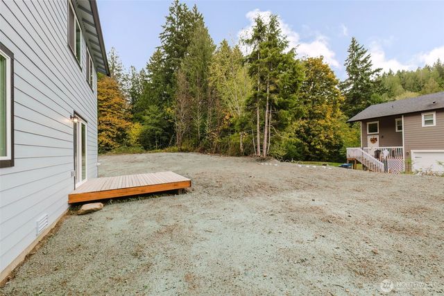 110 E Ellinor Peak Place, Belfair, WA 98528