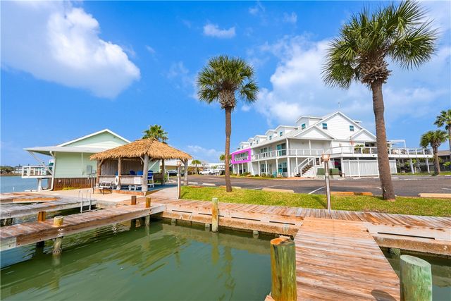 71 Nassau Dr 405, Rockport, TX 78382