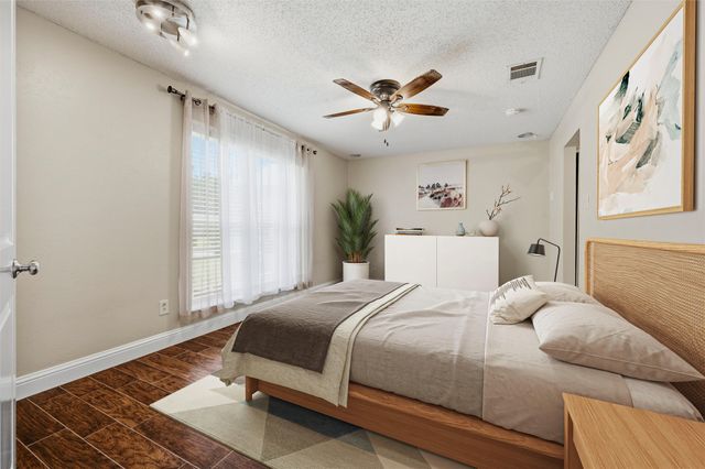 2713 Riviera Drive, Garland, TX 75040