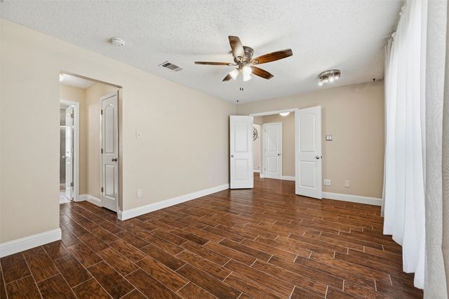 2713 Riviera Drive, Garland, TX 75040