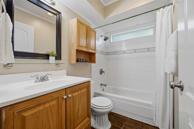 2713 Riviera Drive, Garland, TX 75040
