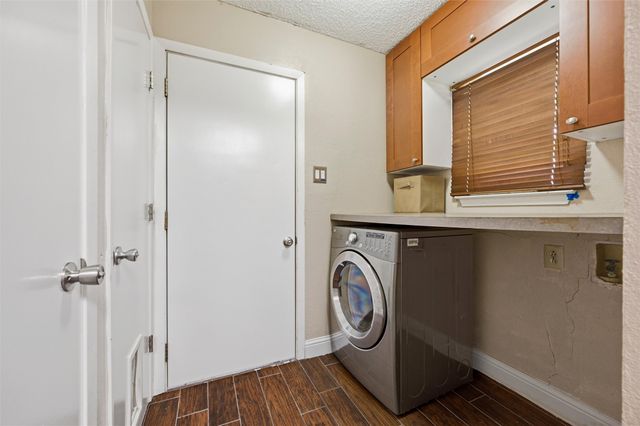 2713 Riviera Drive, Garland, TX 75040