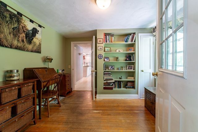 11 Fletcher Street, Plainville, MA 02762