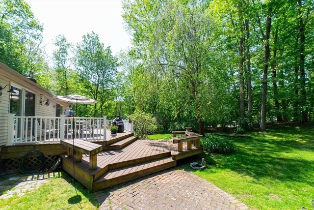 11 Fletcher Street, Plainville, MA 02762