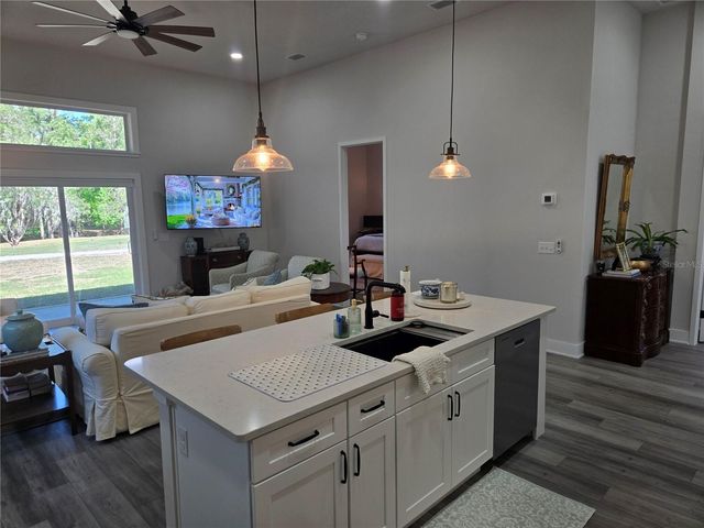 6548 NW 109TH PLACE, Alachua, FL 32615