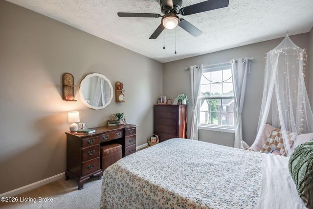416 Arlington Meadows Dr, Fisherville, KY 40023