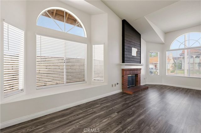 20426 Ermine, Canyon Country, CA 91351