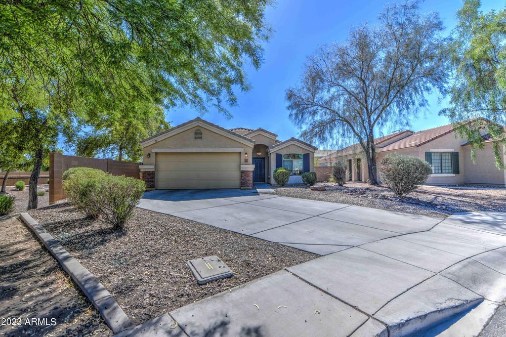 5334 S 237TH Lane, Buckeye, AZ 85326 — photo 2