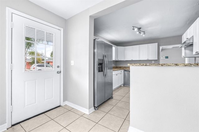 2524 KIWANIS AVENUE, Lakeland, FL 33801