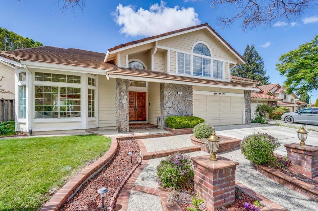 Image 3 of property listing at 913 Galindo Court, Milpitas, CA 95035