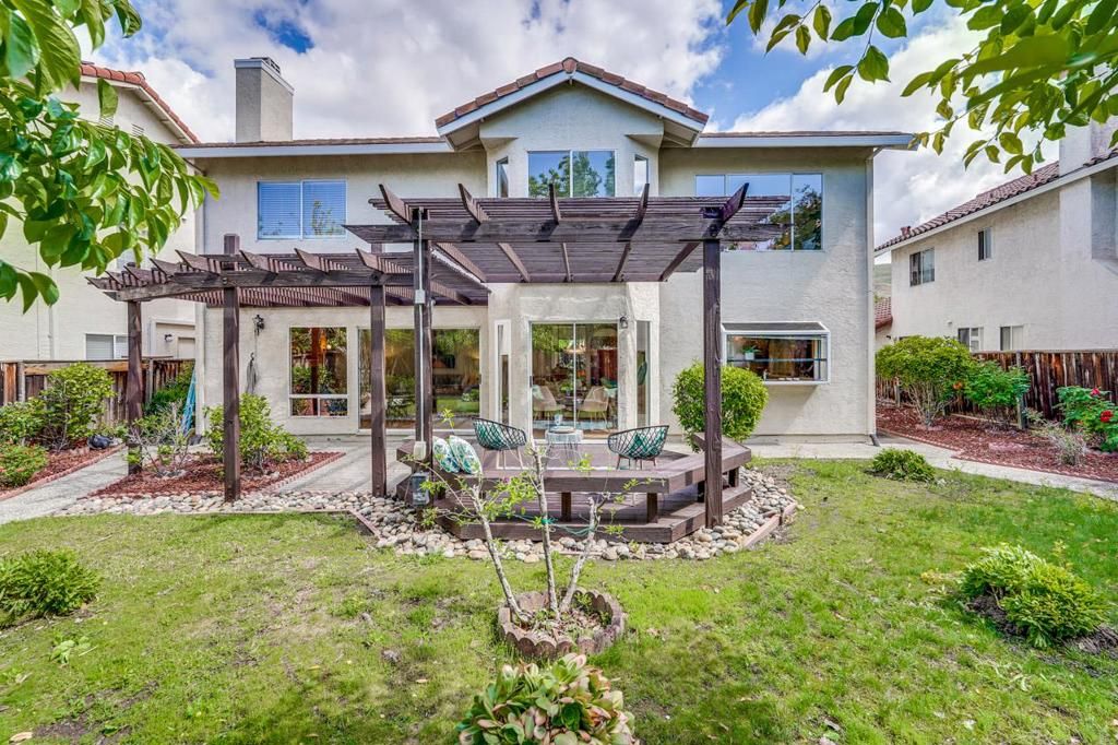 Image 61 of property listing at 913 Galindo Court, Milpitas, CA 95035