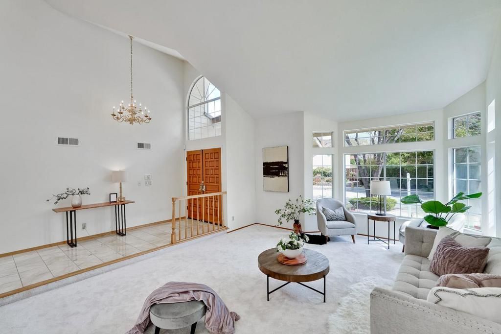 Image 9 of property listing at 913 Galindo Court, Milpitas, CA 95035