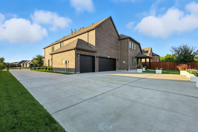 298 Auburn Hills Drive, Sunnyvale, TX 75182