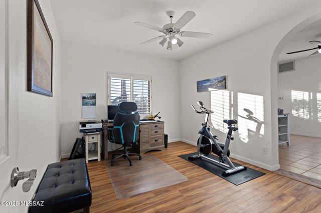 4260 N Paseo De Los Rancheros, Tucson, AZ 85745