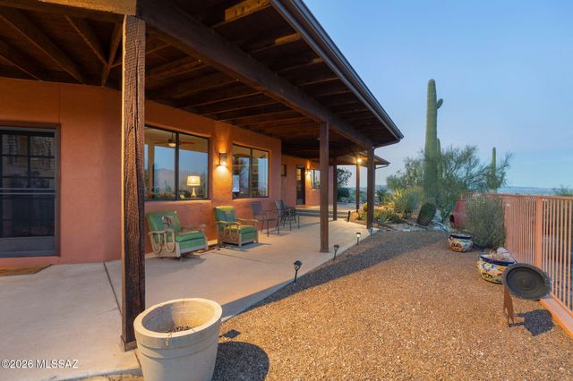 4260 N Paseo De Los Rancheros, Tucson, AZ 85745