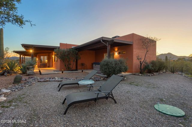 4260 N Paseo De Los Rancheros, Tucson, AZ 85745