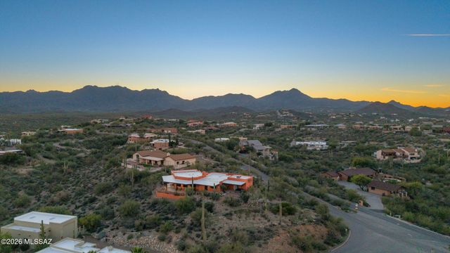 4260 N Paseo De Los Rancheros, Tucson, AZ 85745