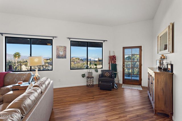 4260 N Paseo De Los Rancheros, Tucson, AZ 85745