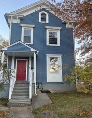 300 E 6Th St, Plainfield City, NJ 07060