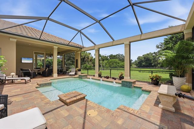 3342 FOUNDERS CLUB DRIVE, Sarasota, FL 34240