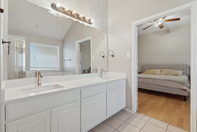 2704 Oak Creek, Mesquite, TX 75181
