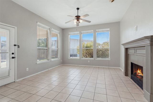 2704 Oak Creek, Mesquite, TX 75181