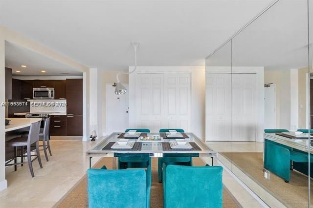 1985 S Ocean Dr 19A, Hallandale Beach, FL 33009