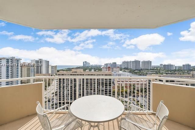 1985 S Ocean Dr 19A, Hallandale Beach, FL 33009