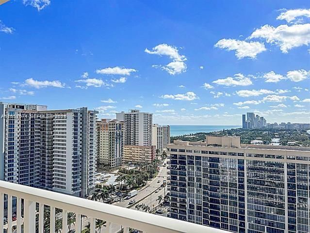 1985 S Ocean Dr 19A, Hallandale Beach, FL 33009
