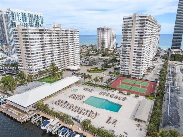 1985 S Ocean Dr 19A, Hallandale Beach, FL 33009