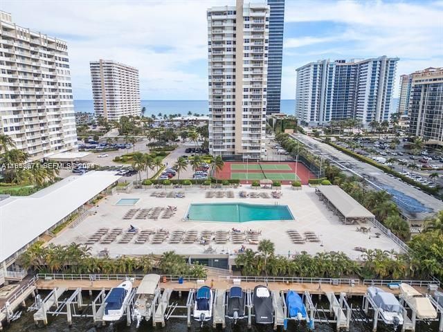 1985 S Ocean Dr 19A, Hallandale Beach, FL 33009