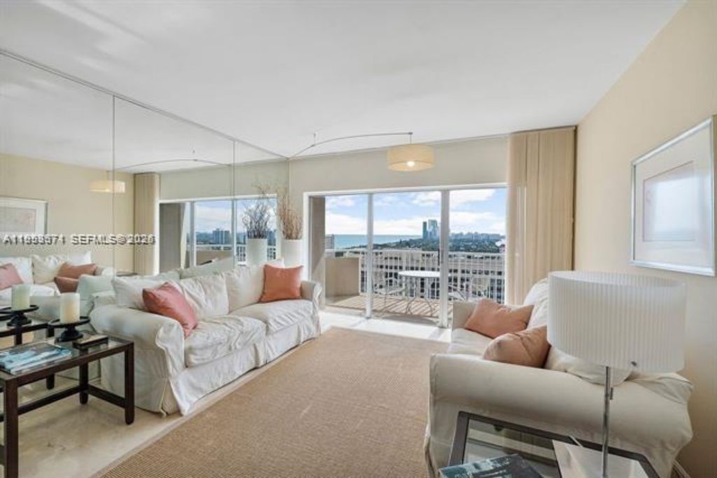 1985 S Ocean Dr 19A, Hallandale Beach, FL 33009