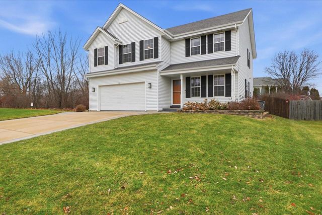 900 E Randy ROAD, Oak Creek, WI 53154