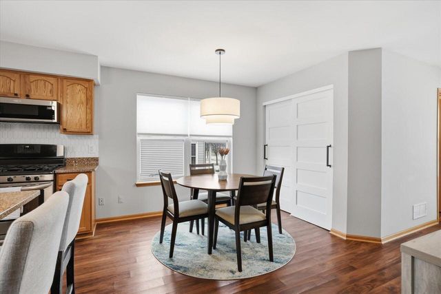 900 E Randy ROAD, Oak Creek, WI 53154