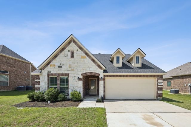 540 Winnetka Drive, Oak Point, TX 75068