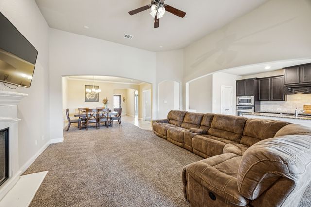 540 Winnetka Drive, Oak Point, TX 75068