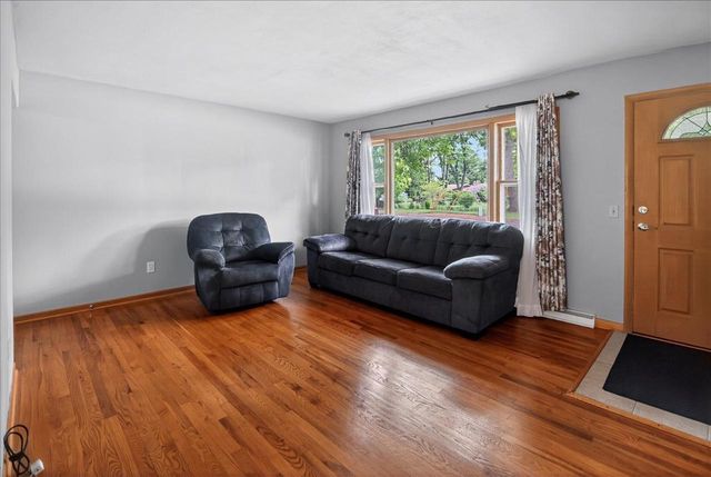 408 S Jefferson Street, Verona, WI 53593