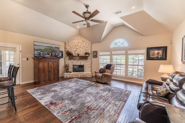 10514 Huffines Drive, Rowlett, TX 75089