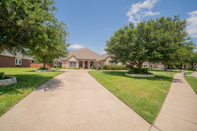 10514 Huffines Drive, Rowlett, TX 75089