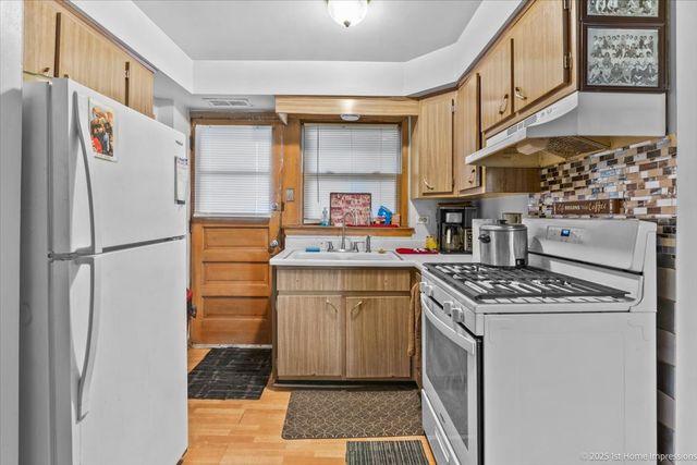 3180 W Meadow Lane Drive 43, Merrionette Park, IL 60803