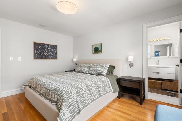 95 Green St 2, Boston, MA 02130