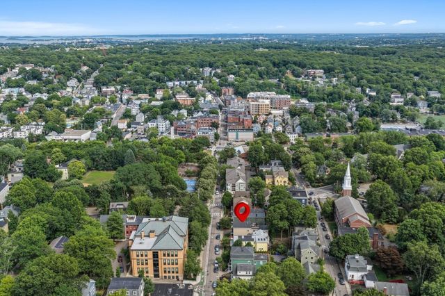 95 Green St 2, Boston, MA 02130