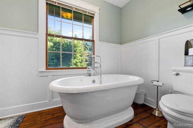 5010 Mallards Landing, Highland, MI 48357