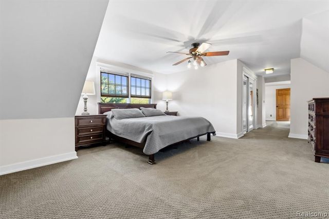 5010 Mallards Landing, Highland, MI 48357
